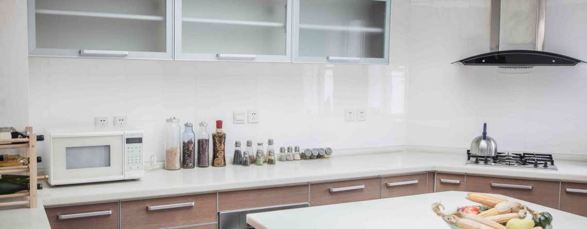 sparkle glass splashbacks