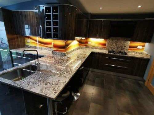 215097546 2000437883428798 5013859167148970439 n (1)