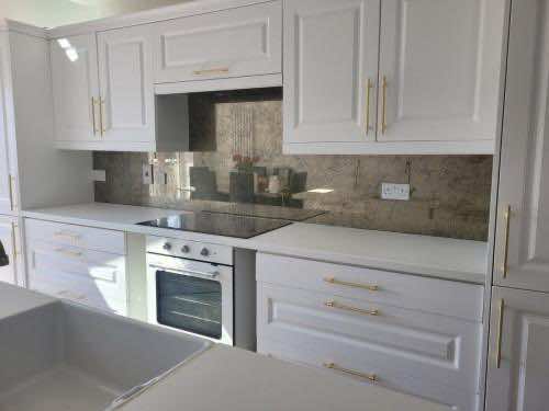 Brass-Antique-Mirror-Splashback