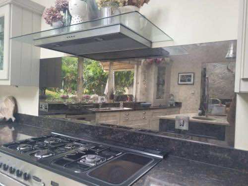 Bronze-Mirror-Antique-Splashback-1