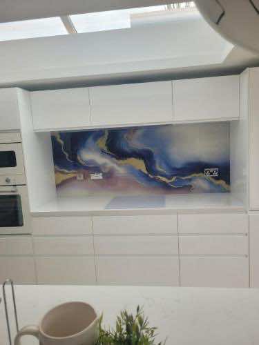 Crystal-Stone-Glass-Splashback-2