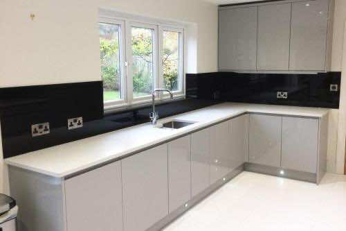Jet-Black-Glass-Splashback-min