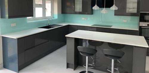 a9cf2c0a-aa2a-4404-abde-00be9b73db22-Cropped