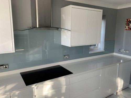 coloured-glass-kitchen-splashbacks-2