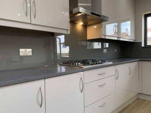 grey-plain-colour-classic-glass-splashback-creoglass-b0942e56