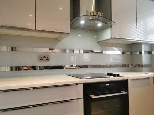 mirror-stripes-2021-05-11-17